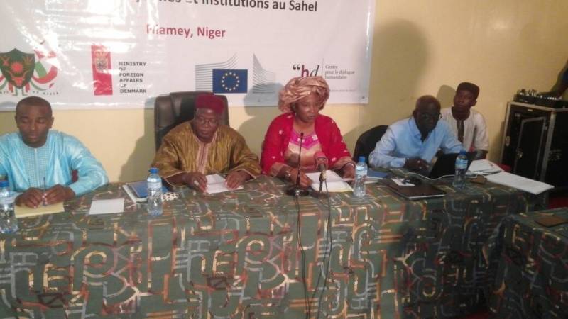 Dialogue entre jeune et institution a Niamey