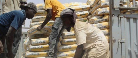 Niger : une trentaine de distributeurs de ciment suspendus par le ministère du Commerce pour pratiques commerciales illicites