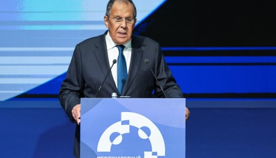 Sergueï Lavrov à Ekaterinbourg : Moscou dénonce les politiques occidentales et défend un ordre mondial multipolaire