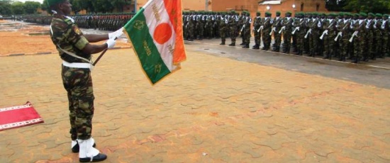 Défense : la 57e promotion de la Gendarmerie nationale présentée au drapeau et désormais prête à servir la République et défendre la Patrie