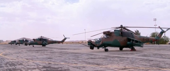 Coopération militaire : l’Algérie offre 4 hélicoptères et du matériel militaire aux forces nigériennes