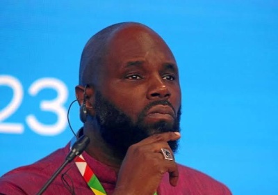 Afrique du Sud : l’activiste panafricaniste Kémi Séba et ses coaccusés maintenus en détention