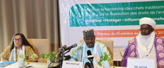 Protection de l’Enfance : les chefs traditionnels s’engagent à promouvoir les droits des enfants avec l’initiative « Sultanats et Cantons Amis des Enfants »