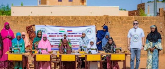Niamey : l’ONG Ensemble Main dans la Main Niger–Russie mise sur la couture pour autonomiser les jeunes filles