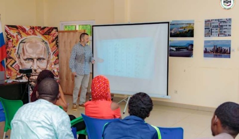 Langue russe au Niger : les cours de l'ONG EMMNR se poursuivent, les inscriptions ouvertes pour une nouvelle session