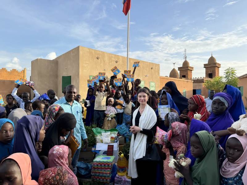 Assistance humanitaire orphelinat Oumar Bello Barkire BIS3