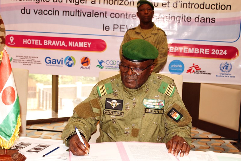 Signature document Colonel Garba Hakimi MSP