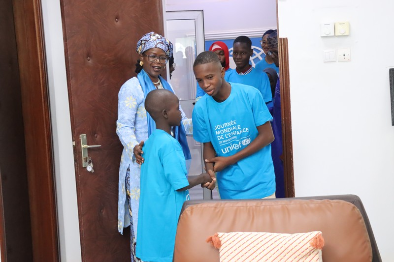 Enfants recu Bureau Unicef BIS6