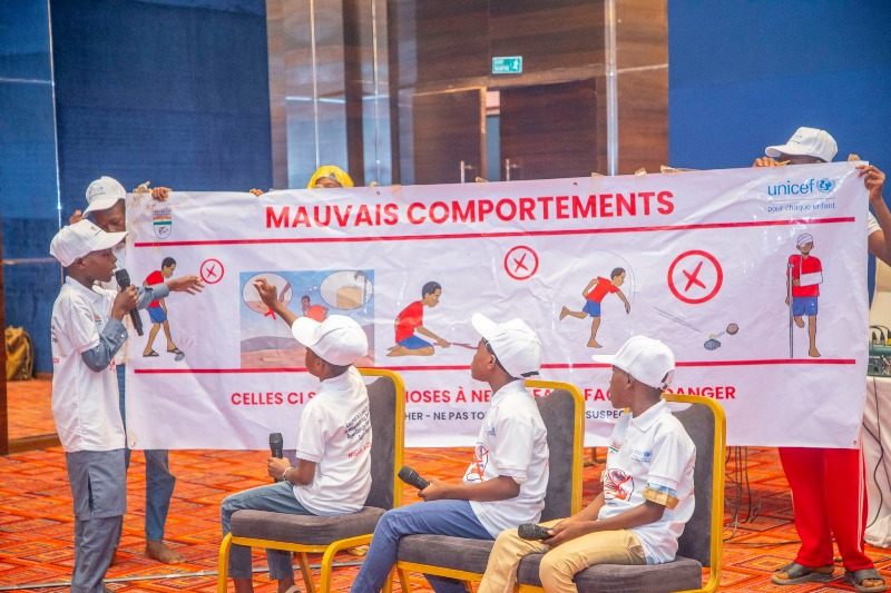 Message enfants preventions risque mines