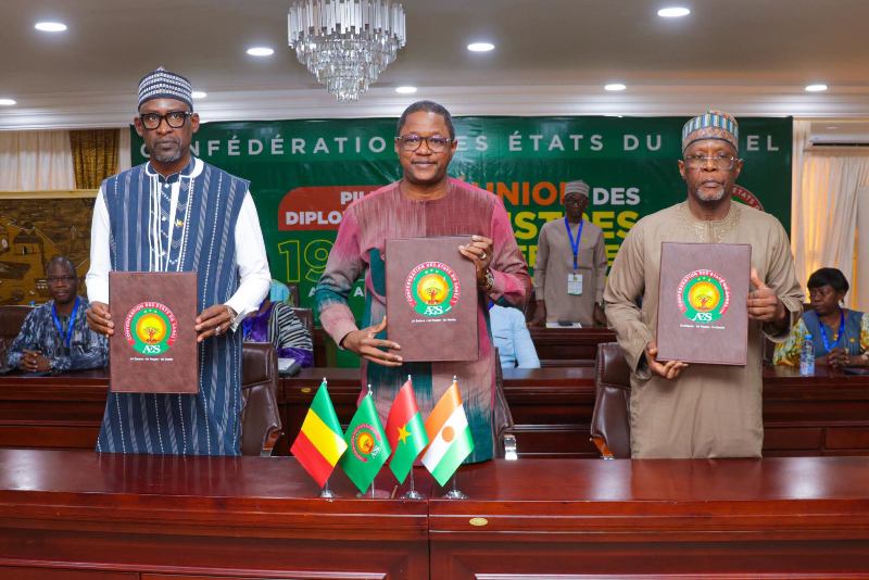 Ministre affaires etrangeres AES