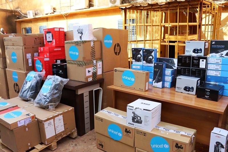 Remise materiels Unicef Medias partenaires