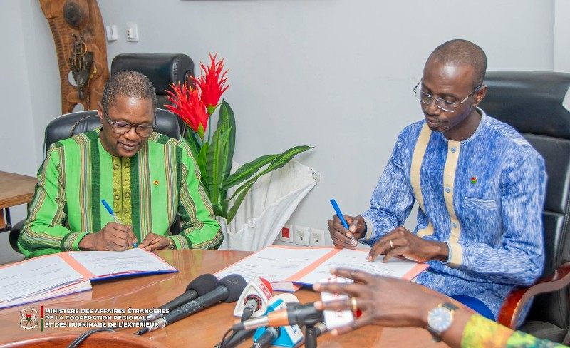 attribution frequence radio AES