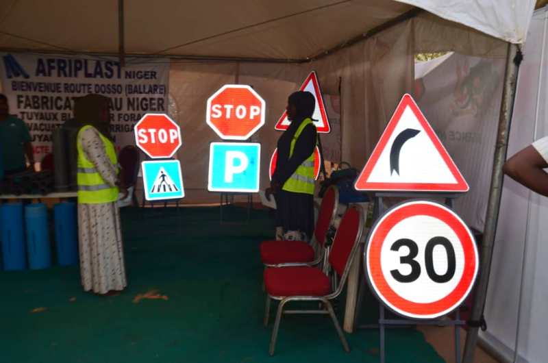 panneaux signalisation BONDI SARL