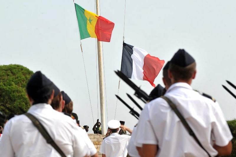 soldats francais ceremonie au Senegal