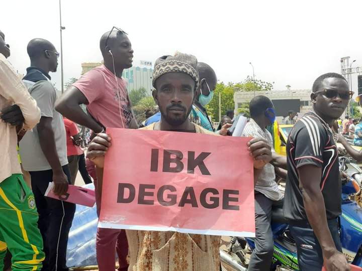 rassemblement opposition place independance Bamako BIS3