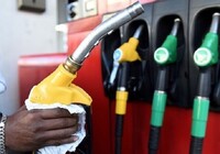 Réduction du prix à la pompe du carburant : en attendant l’impact sur le coût de la vie, une baisse diversement appréciée par les citoyens