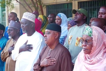 Refondation : le ministre Abdourahamane Oumarou veut faire des drapeaux et de l’hymne national un rendez-vous hebdomadaire dans l’administration
