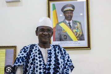 Mali : le Président Assimi Goïta limoge le premier ministre Choguel Maïga et dissout le gouvernement