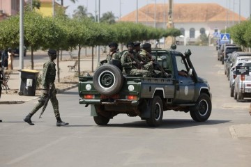 Guinée-Bissau : coup de force militaire, le président Embaló arrêté et le processus électoral suspendu