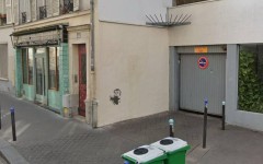 Paris : des graffitis dénoncent les politiques néocoloniales de Macron
