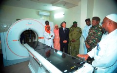 Santé publique : le Président du CNSP inaugure l’accélérateur linéaire (LINAC) pour le traitement des cancers par radiothérapie au Niger