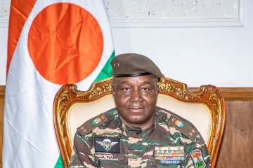 Nominations : le Président de la Transition du Niger désigne de nouveaux gouverneurs, ambassadeur et directeur général de Niger Télécom