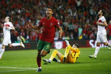 L’Italie n’ira pas à la Coupe du Monde 2022, le Portugal a encore le droit de rêver