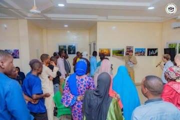 Culture et dialogue des peuples : Niamey à la découverte de la diversité culturelle russe à travers l’exposition de l’ONG EMMNR signée Roman Rozanov