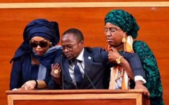 Sénégal : le Président Diomaye opte pour le référendum après l’adoption controversée d’une révision de la Constitution par le Parlement