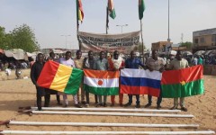 Sauvegarde de la Patrie : l’Association PJP offre un don au Mouvement des Jeunes commerçants de Niamey pour soutenir la mobilisation citoyenne