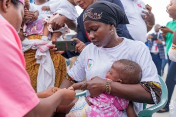 Santé : en attendant son introduction au Niger, le vaccin contre le paludisme déployé en Côte d’Ivoire pour les enfants de moins de 5 mois