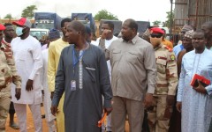 Commerce : le ministre Abdoulaye Seydou sanctionne les Établissements Charfo d’une interdiction temporaire d’activités pour pratiques frauduleuses