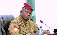 Togo-Burkina : Lomé reconnaît enfin avoir extradé vers Ouaga Damiba, l’ancien patron de la transition burkinabè