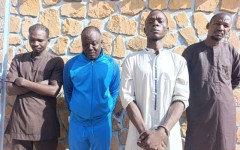 Niamey : la DPJ arrête un marabout récidiviste impliqué dans cinq assassinats rituels et démantèle un réseau de vols à la roulette